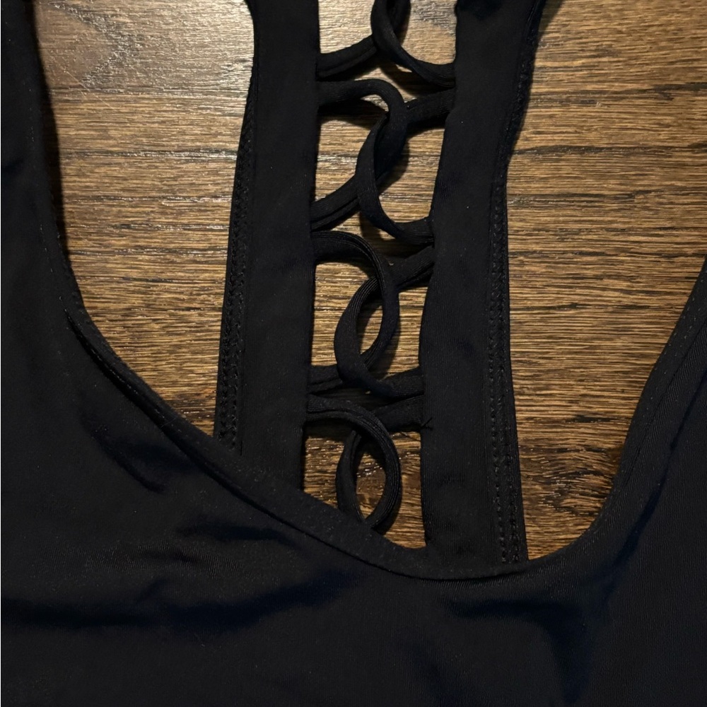L*Space Black One Piece Swimsuit w/ gorgeous Back SOLID BLACK timeless - Picture 5 of 8